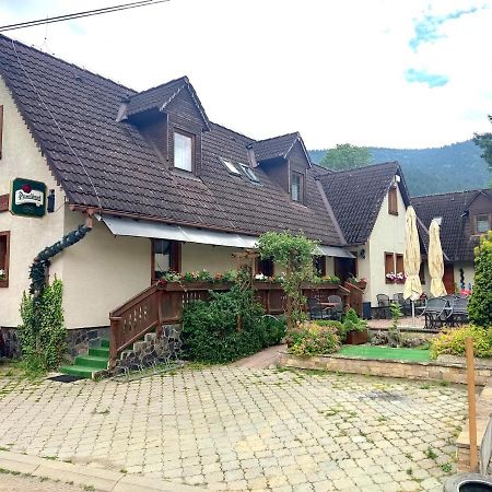 Penzion Lestiny Exterior photo